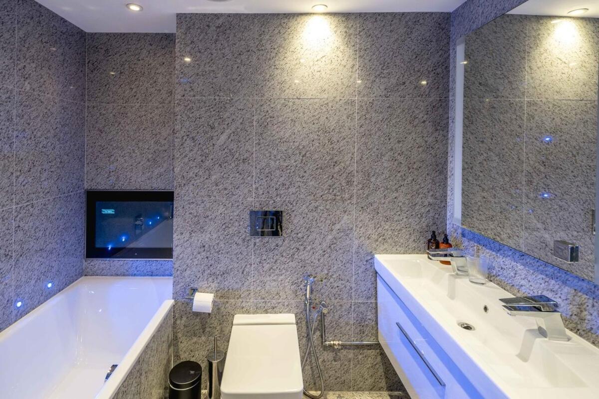 -air Con- Luxury Townhouse - High St Kensington! * Londres