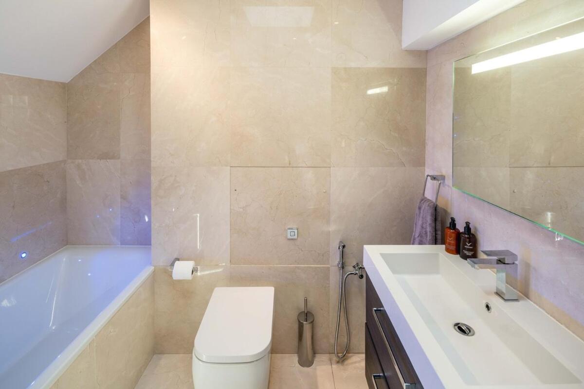 Villa -air Con- Luxury Townhouse - High St Kensington! Londres