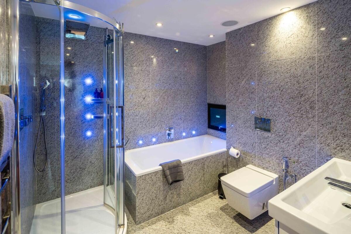 Villa -air Con- Luxury Townhouse - High St Kensington! Londres