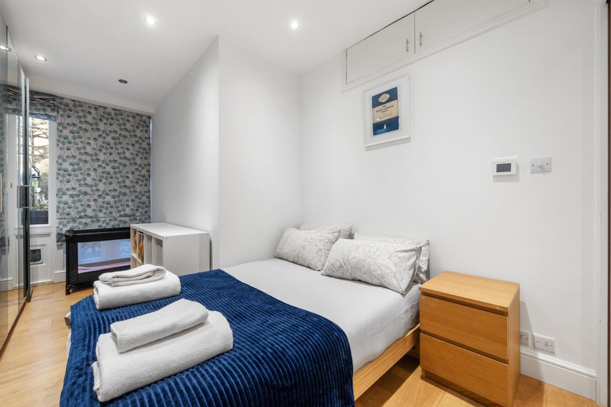 Holland Park Flat, 2bed 2bath, Breakfast, Lgf * Londres