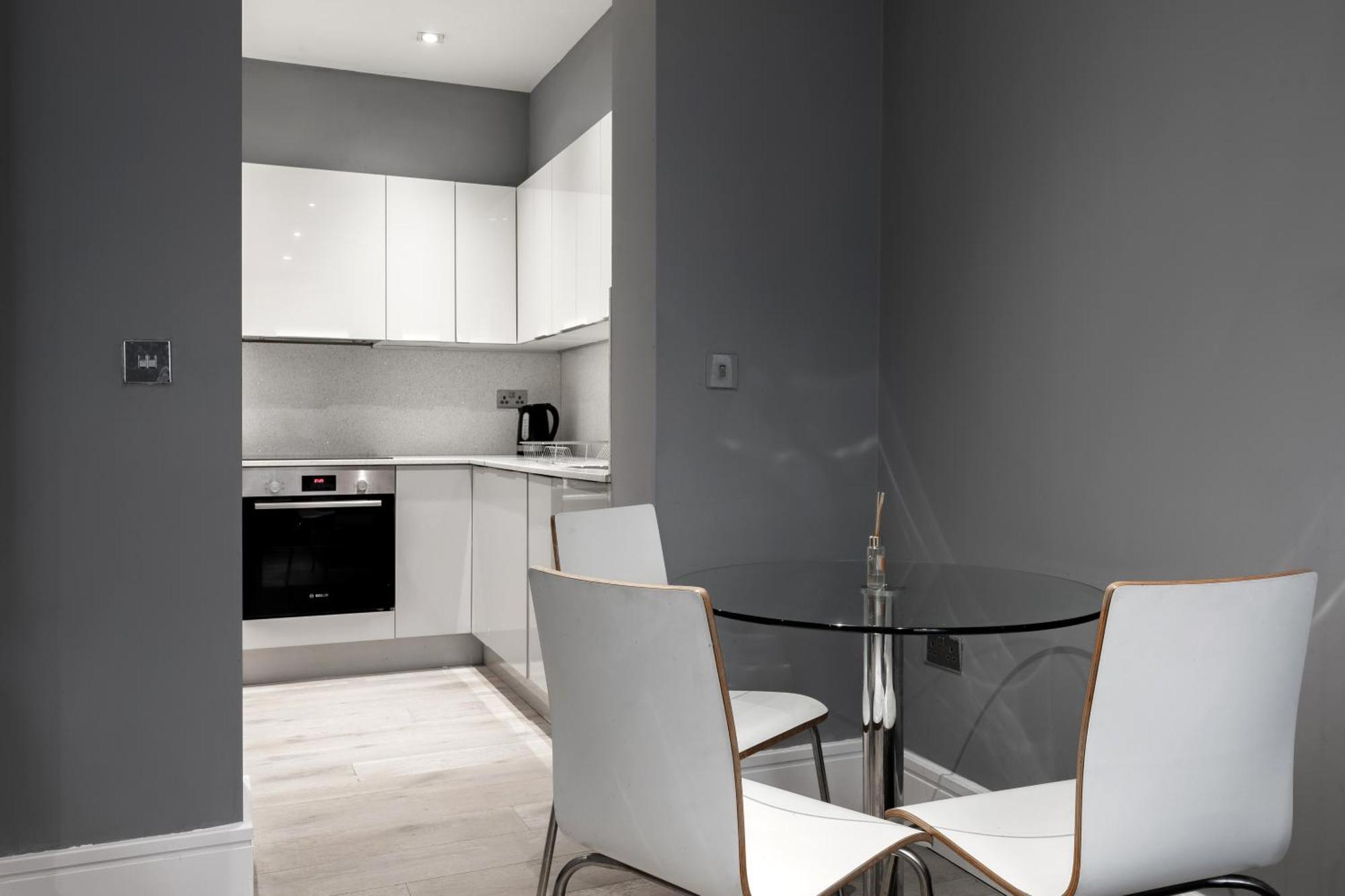 Superb 2 Bedroom Near Edgware Road Station * Londres
