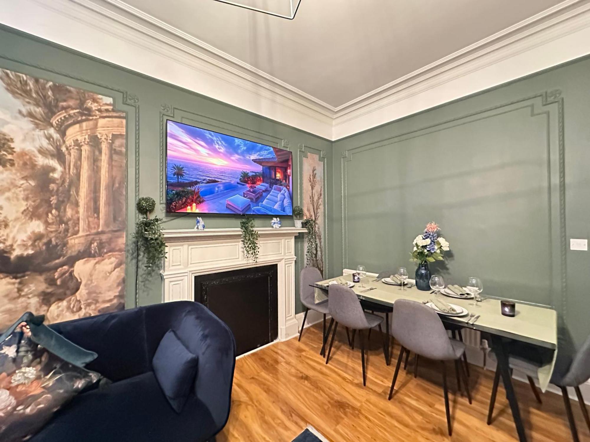 Apartment Oxford St Luxurious