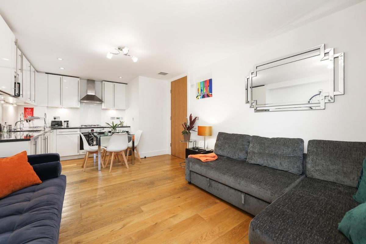 West End - Sleeps 5 - Amazing Location Appartement