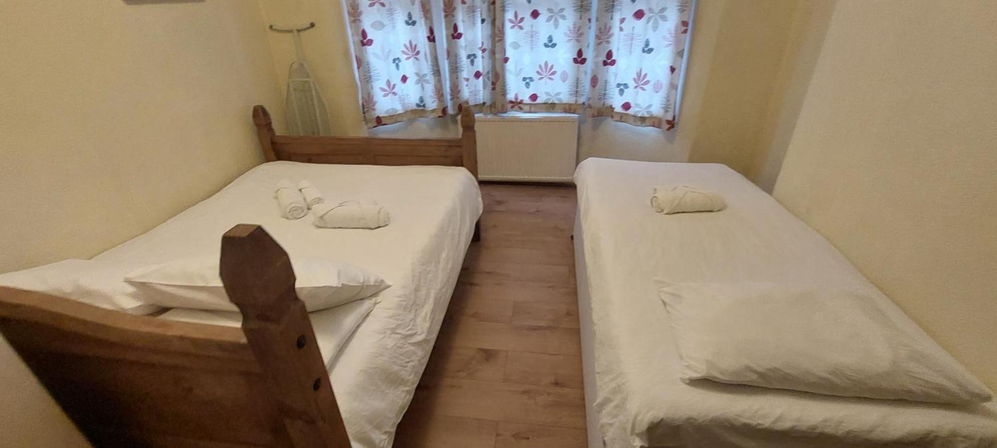 4 Bedroom Apartment&2 Bedroom * Londen