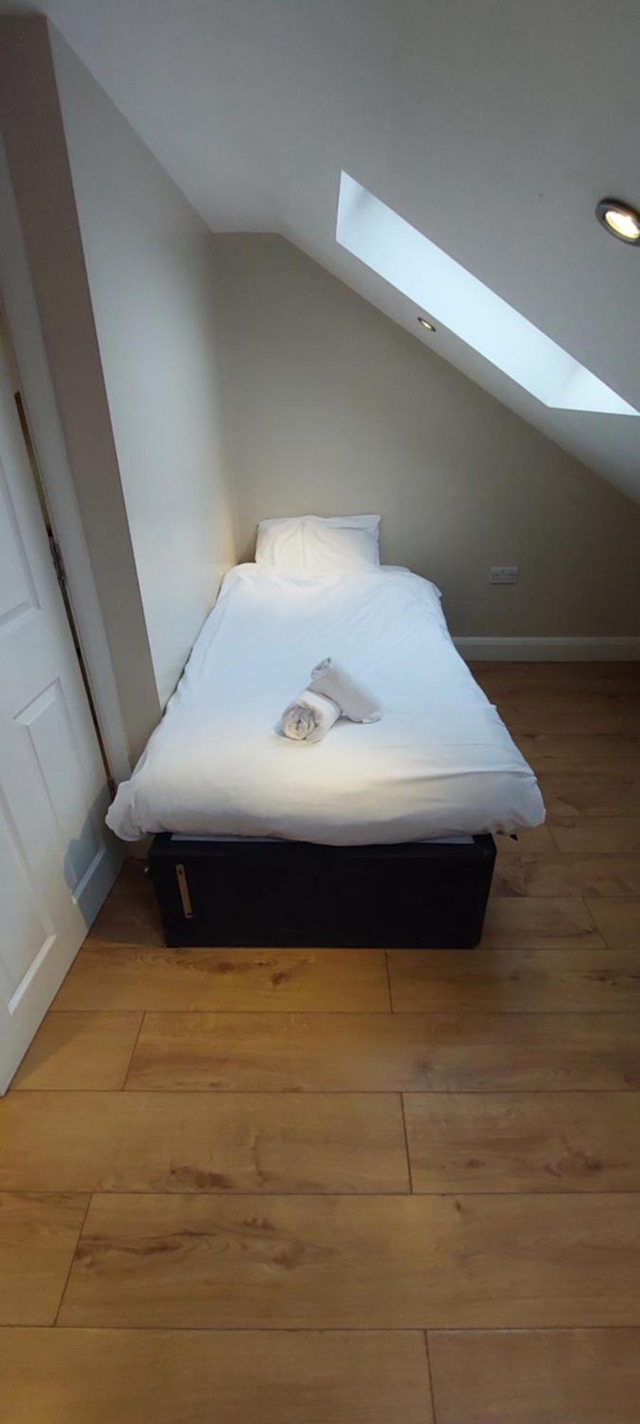 4 Bedroom Apartment&2 Bedroom Appartement Londen