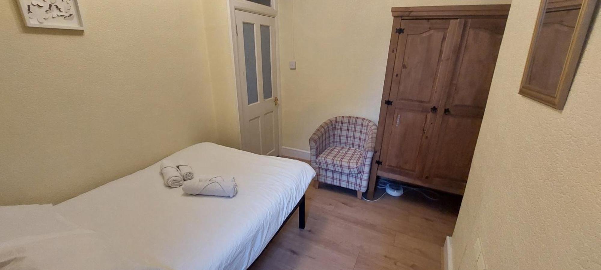 4 Bedroom Apartment&2 Bedroom