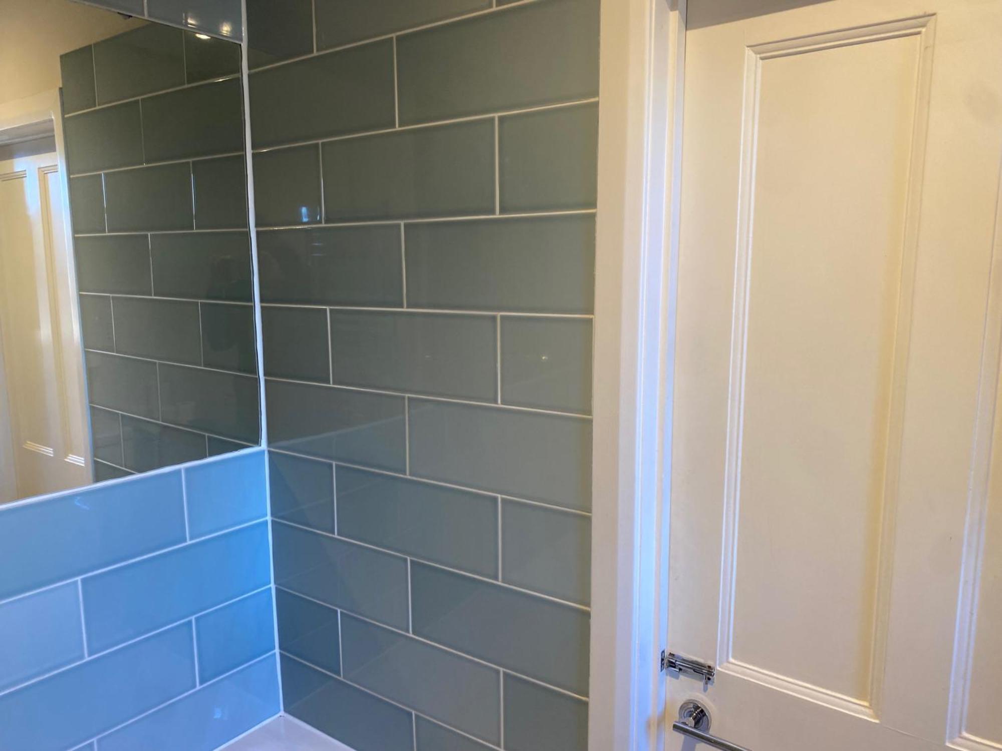 Apartment Victorian Building - Sleeps 5 - Pet Friendly