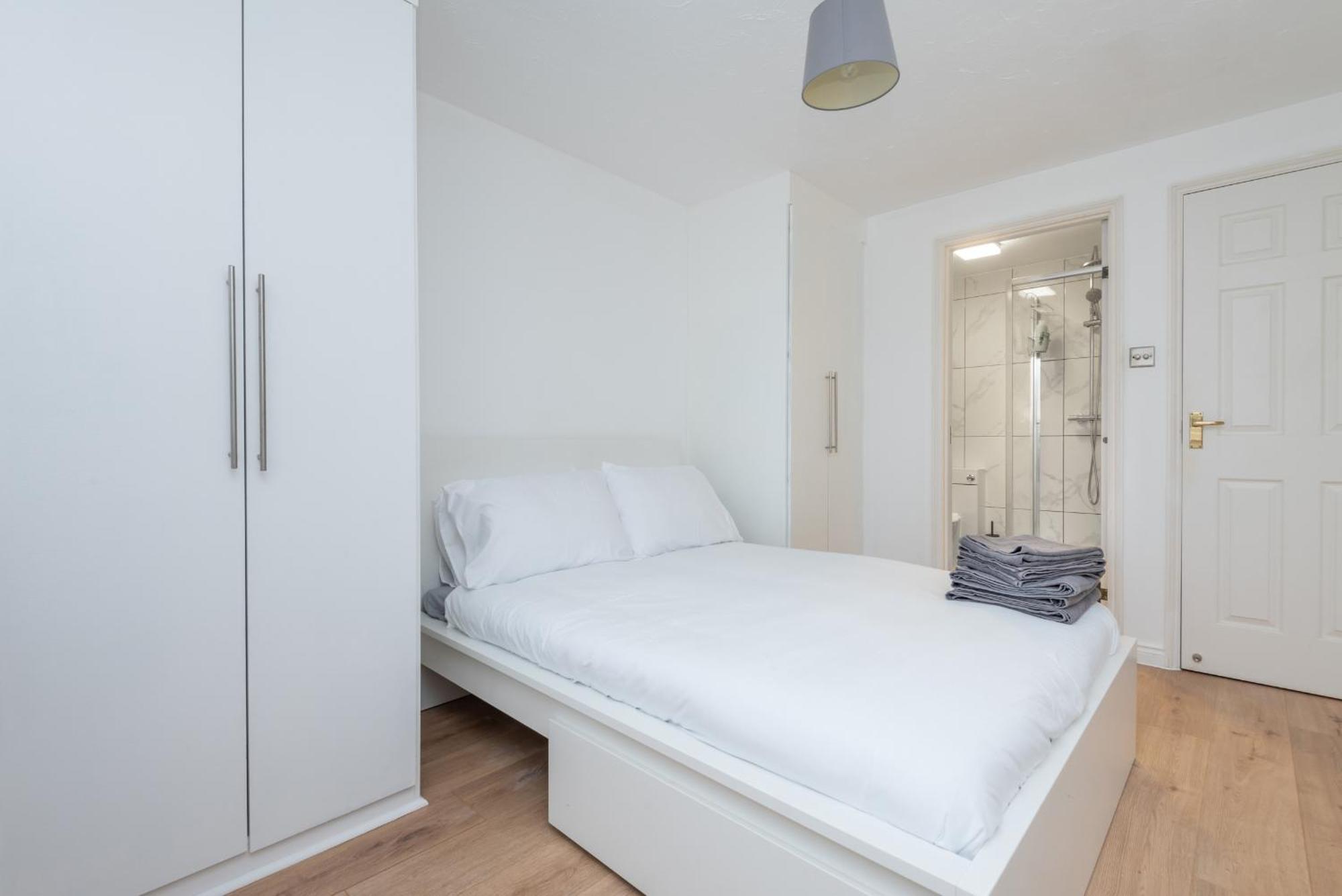 Appartement Beautiful 2-bed Near Wimbledon Tennis *