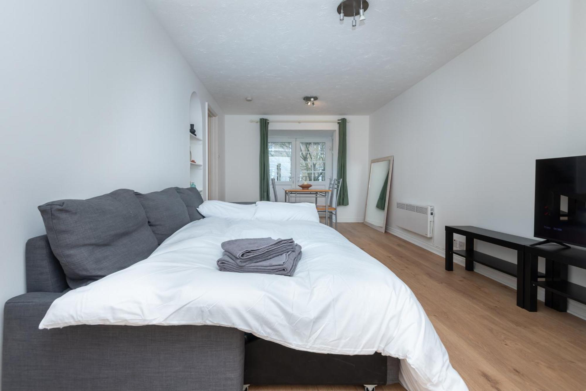 Beautiful 2-bed Near Wimbledon Tennis Appartement *