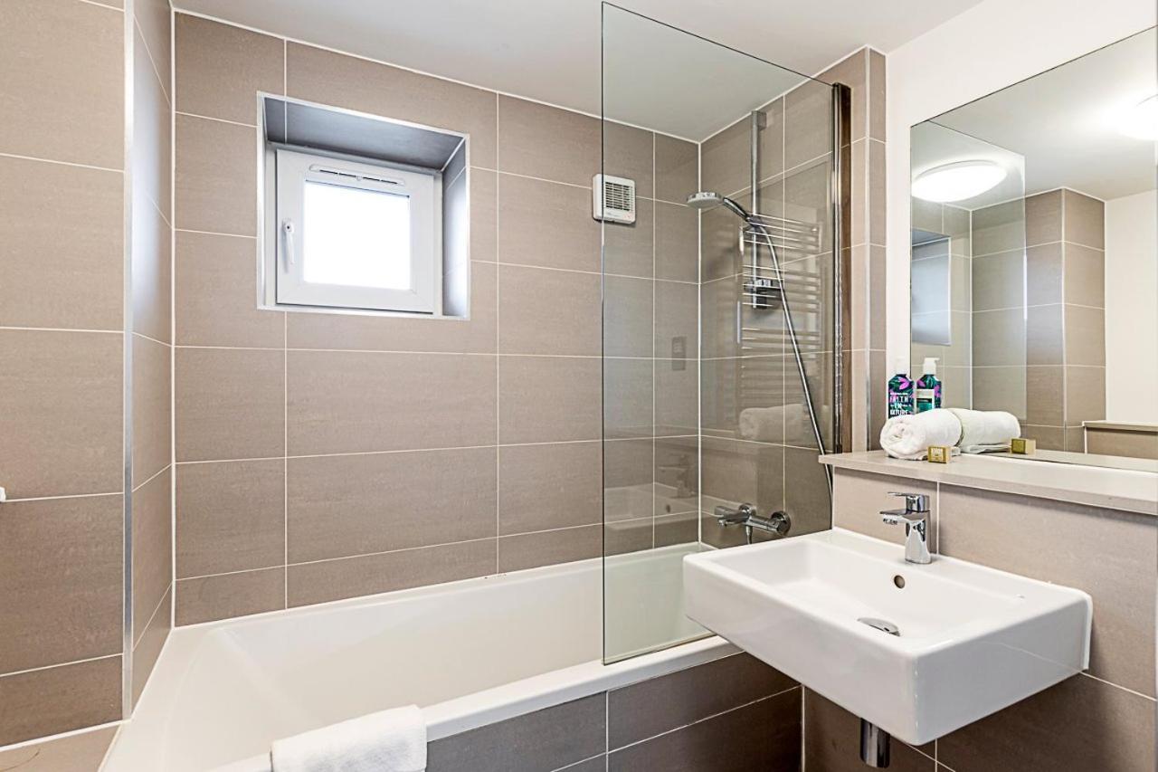 Comfy 2-bedroom With Balcony Appartement *