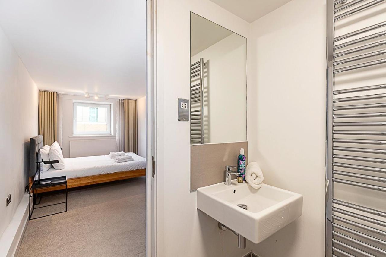 Appartement Comfy 2-bedroom With Balcony Londres