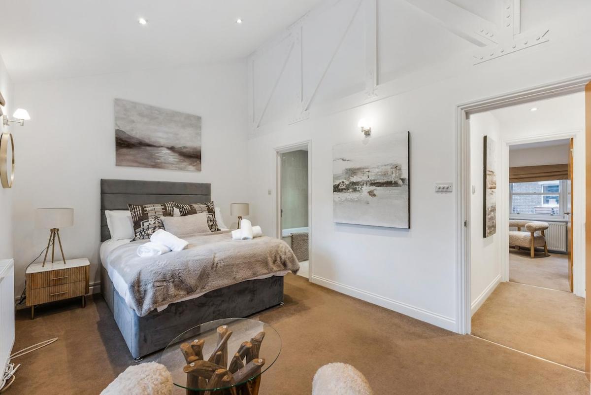 The Riverbank Hideaway Apartamento *