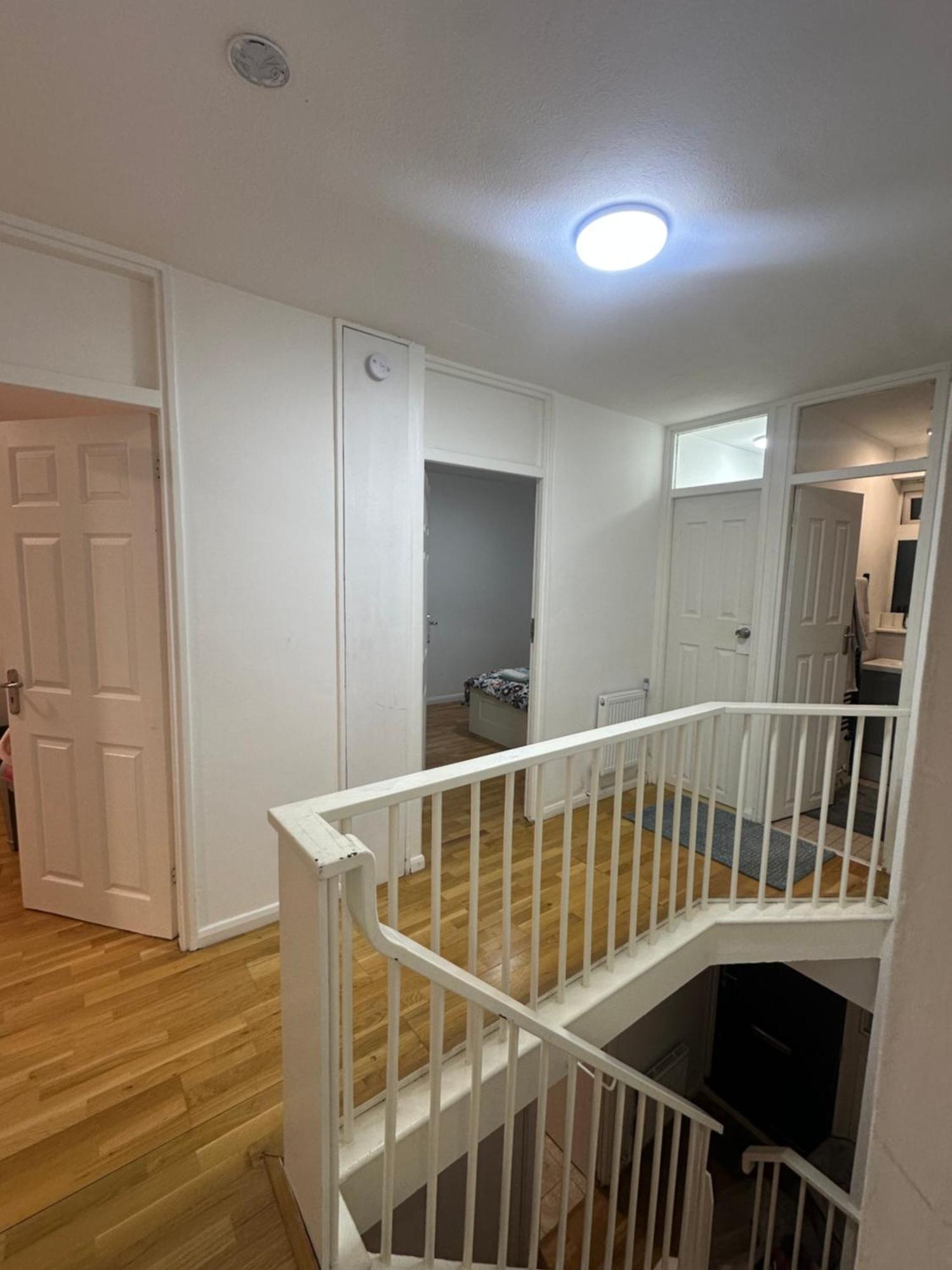 Simple And Tidy - Short Walk To Kennington & Oval Station * Londres