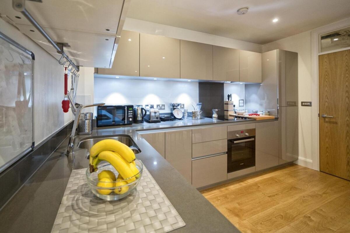 New Chic Luxury Flat View At Isle Of Dogs And The Apartamento