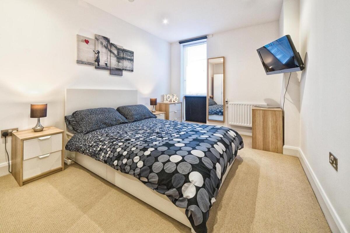 New Chic Luxury Flat View At Isle Of Dogs And The Londres