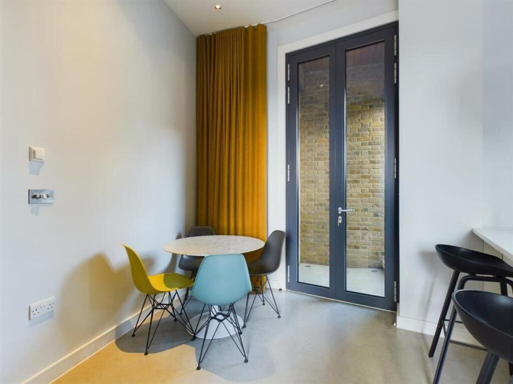 Appartement Designer Flat In The Heart Of Bridge Londres