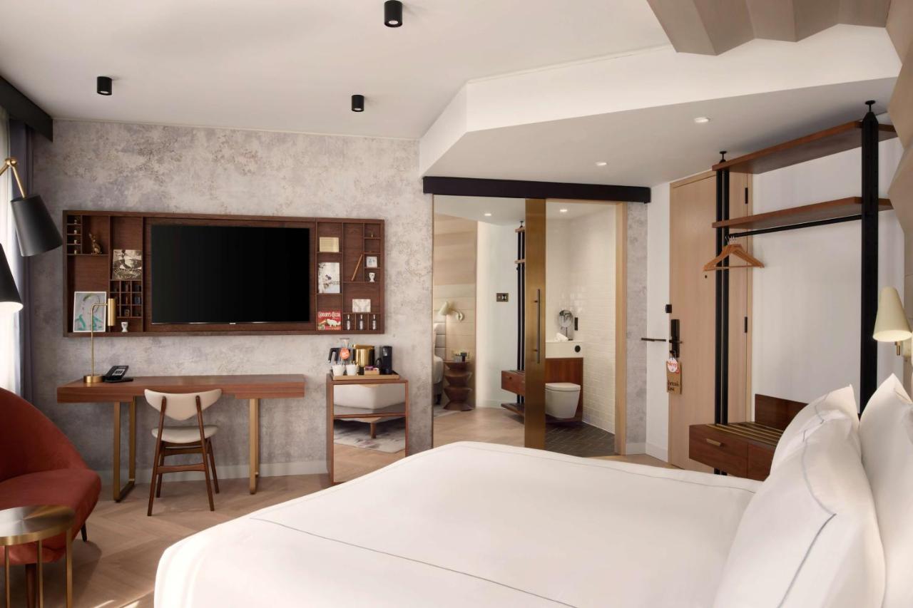 Canopy By Hilton Hotel