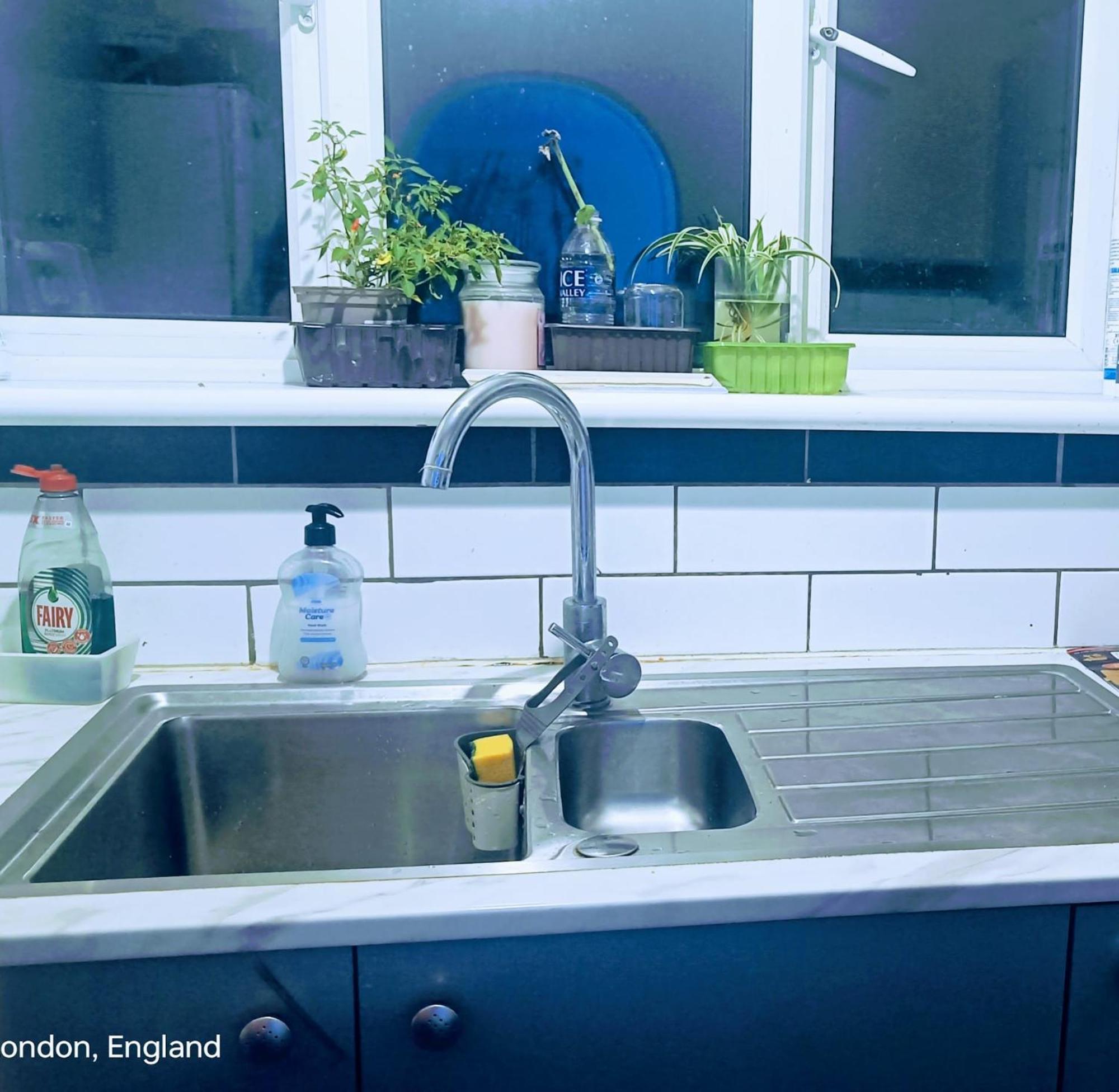 Accommodatie bij particulieren London's Bed With Breakfast & Free Parking
