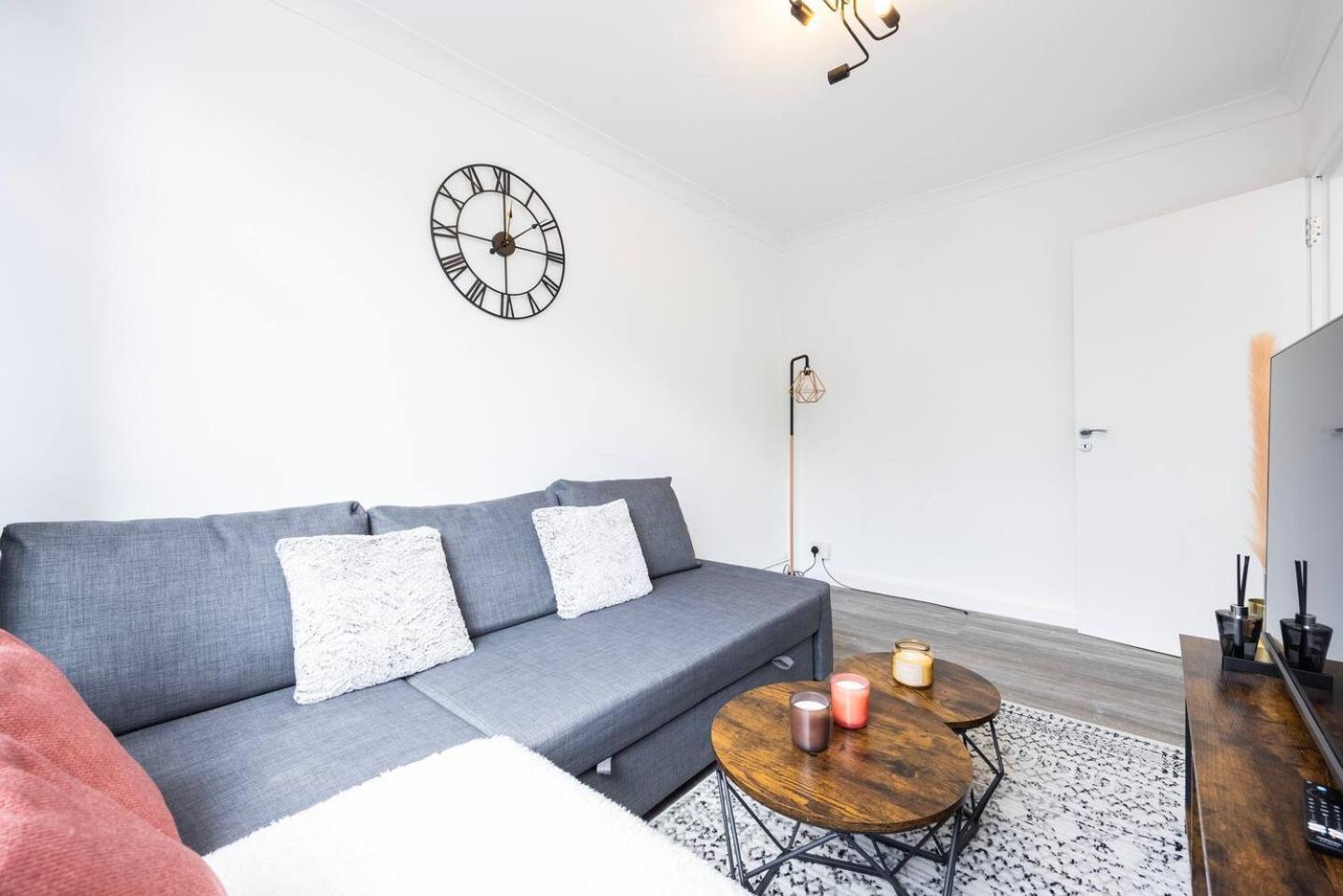 Сasa de vacaciones Spacious 2br Gem - Close To Clapham Junction Londres