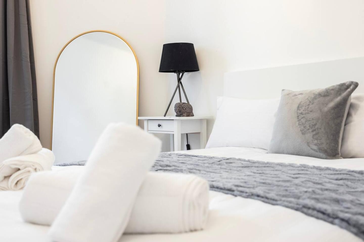 Spacious 2 Bedroom Old Street - Sleeps 6 Londres