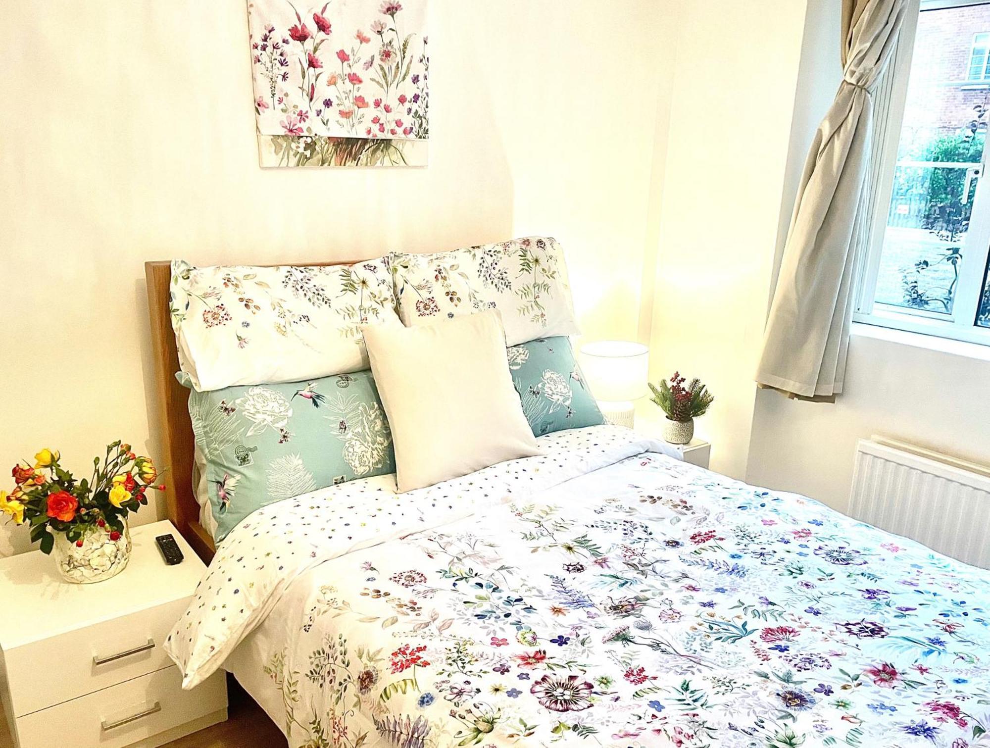 Retreat - 2 Bedroom Londres