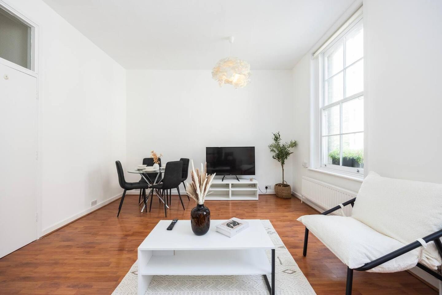 Charming 1 Bedroom By Bridge Hébergement de vacances Londres