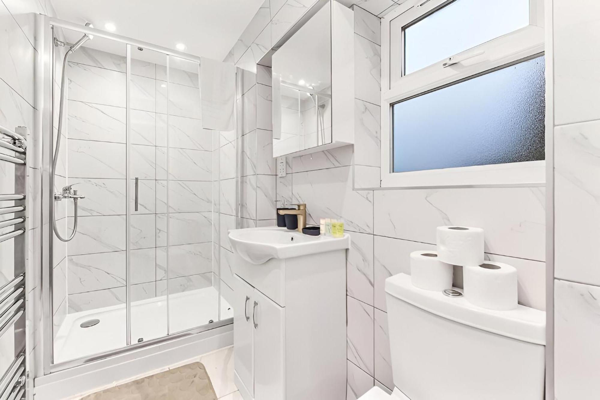 Appartement Convenient 1br Flat With Kitchen, Perfect For Two!