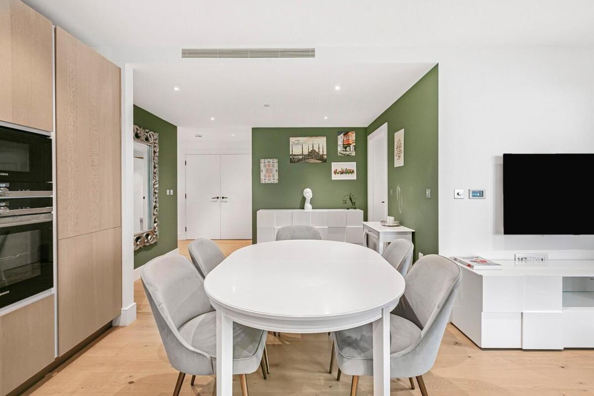 Luxurious Modern In Londres