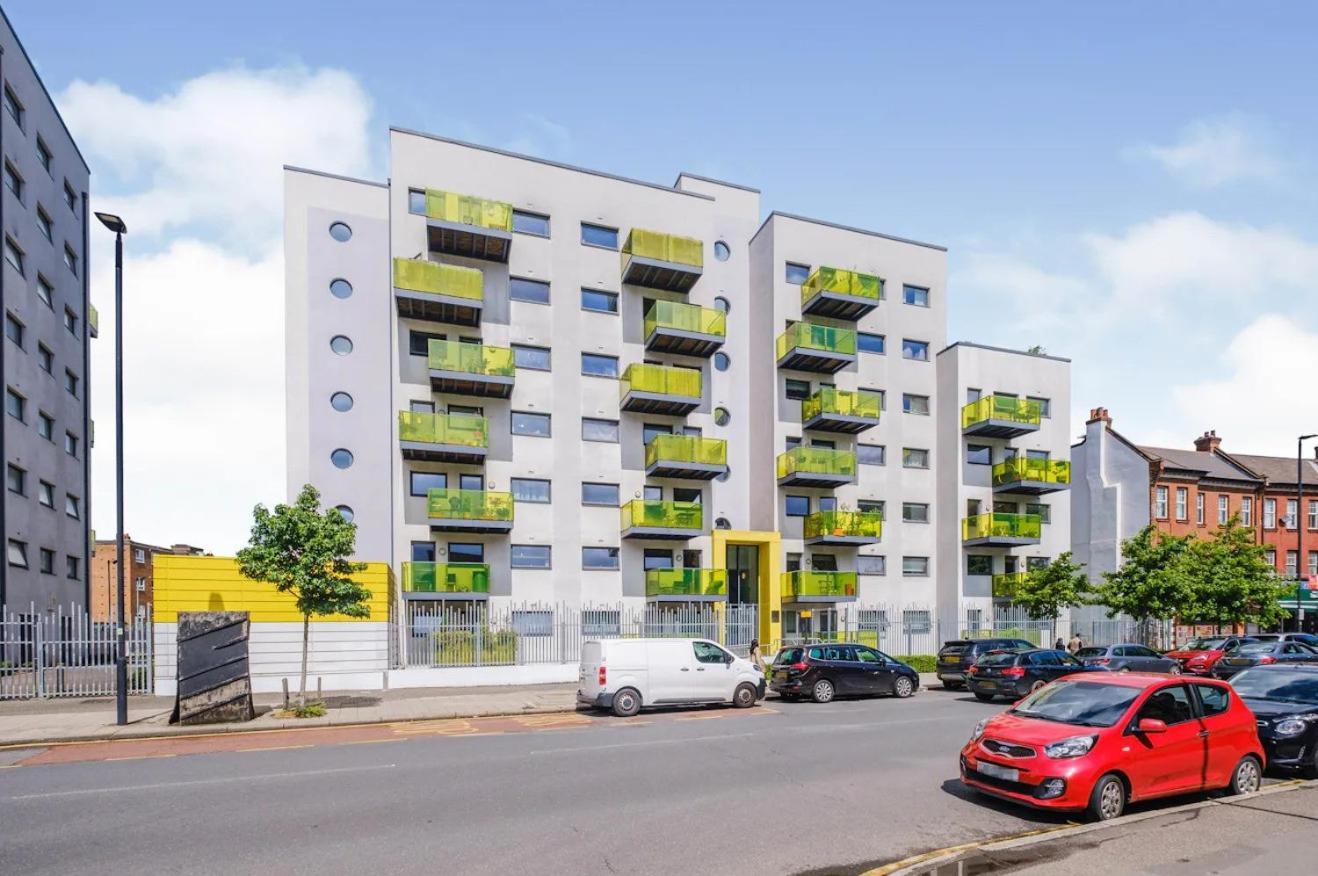 Appartement Walk To King's Hospital,private Terrace,828 Sq Ft,workspace