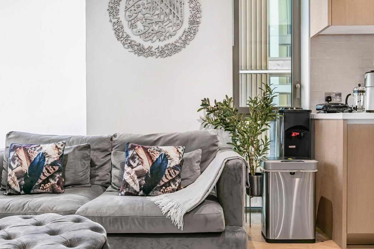 Appartement Luxurious Modern In *
