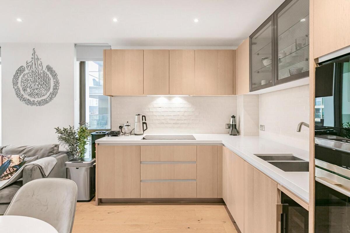 Luxurious Modern In Londres