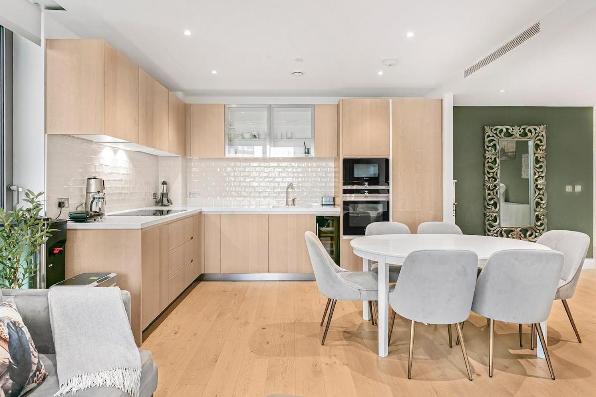 Appartement Luxurious Modern In *