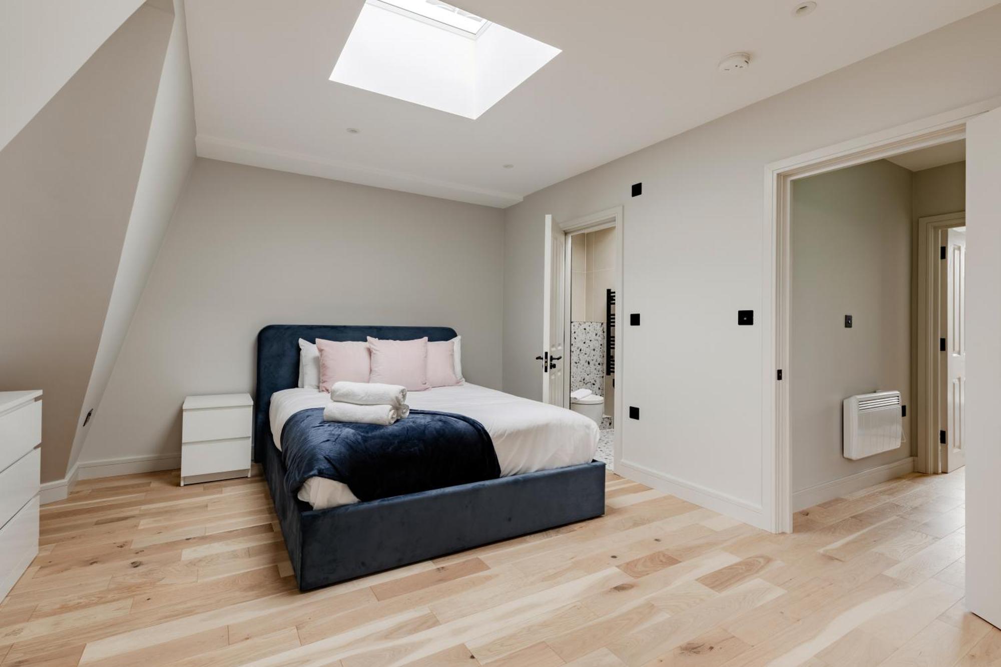Fairhazel Gardens Apartment