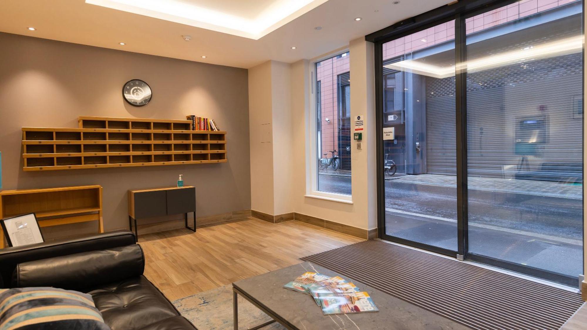 Barbican Serviced By Lovelystay Apartamento *