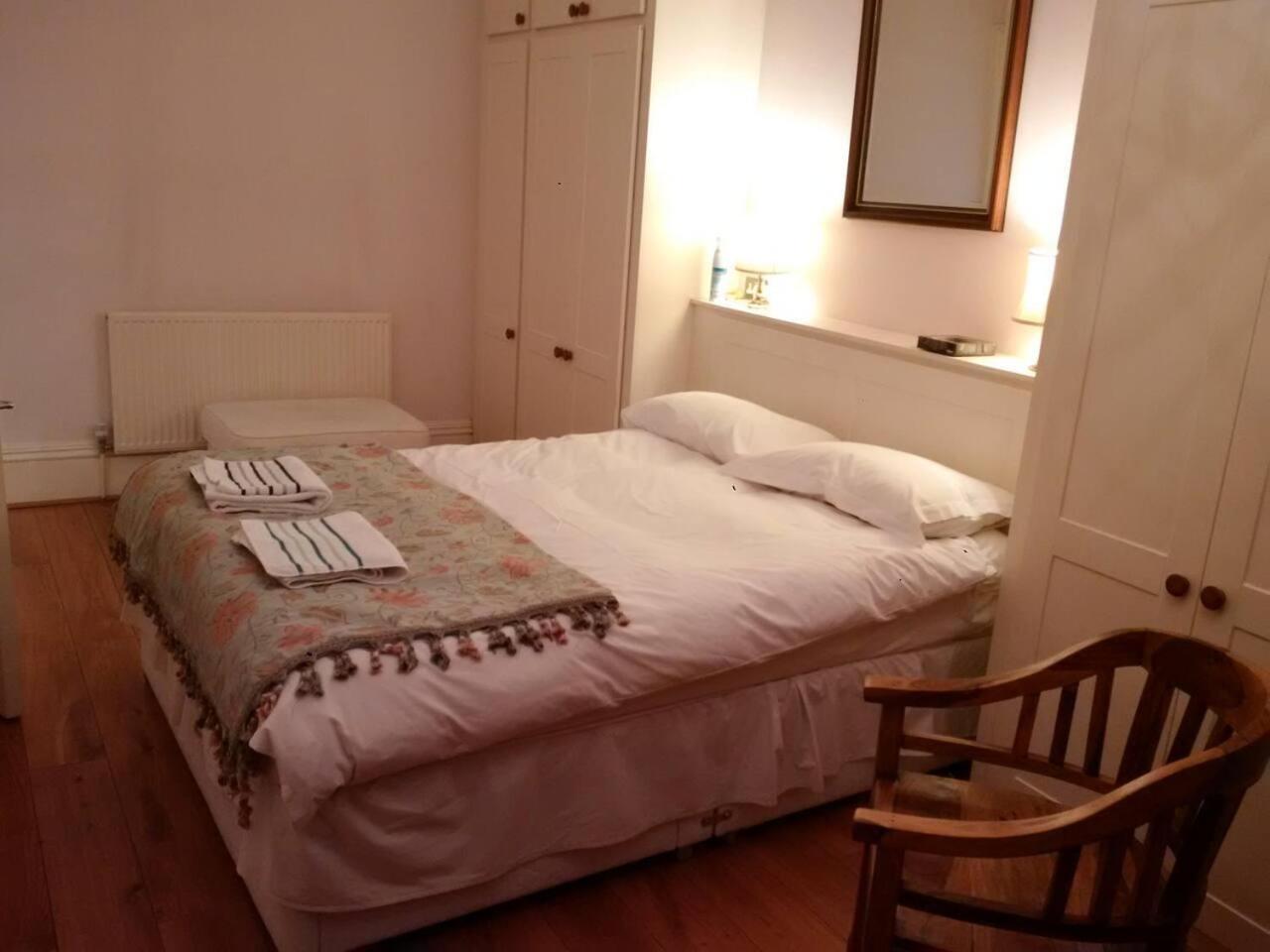 Beautiful 1-bed In Kensington Appartement Londres