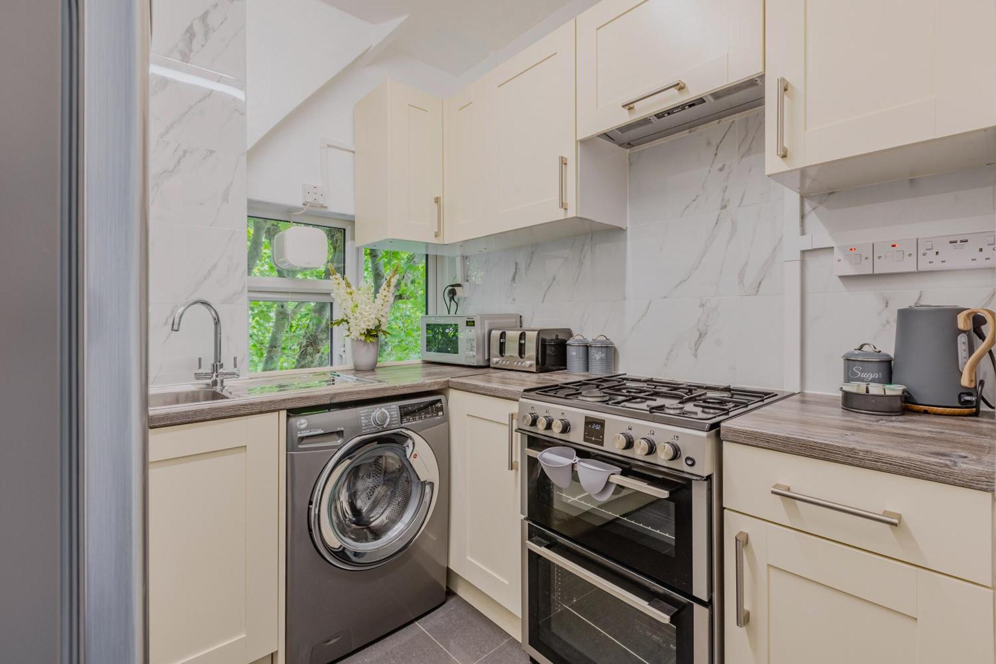 Lovely 2br Battersea, 7min Clapham Junction St * Londres
