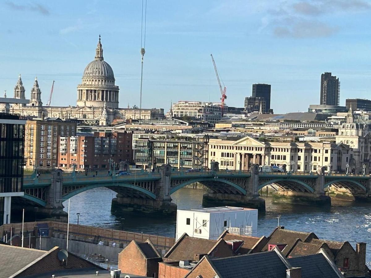 Elegant Penthouse Retreat Near Bridgecheckhostprofile Appartement Londres