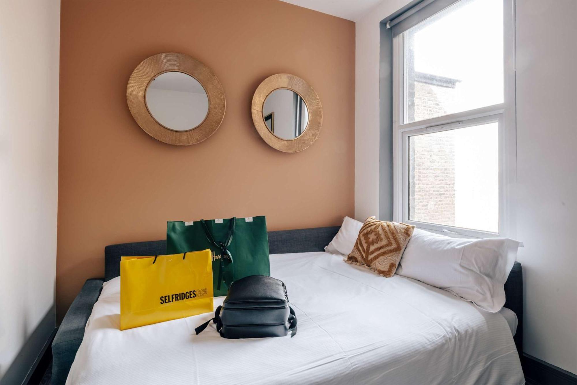 Hébergement de vacances Modern And Spacious Duplex In Earls Court *