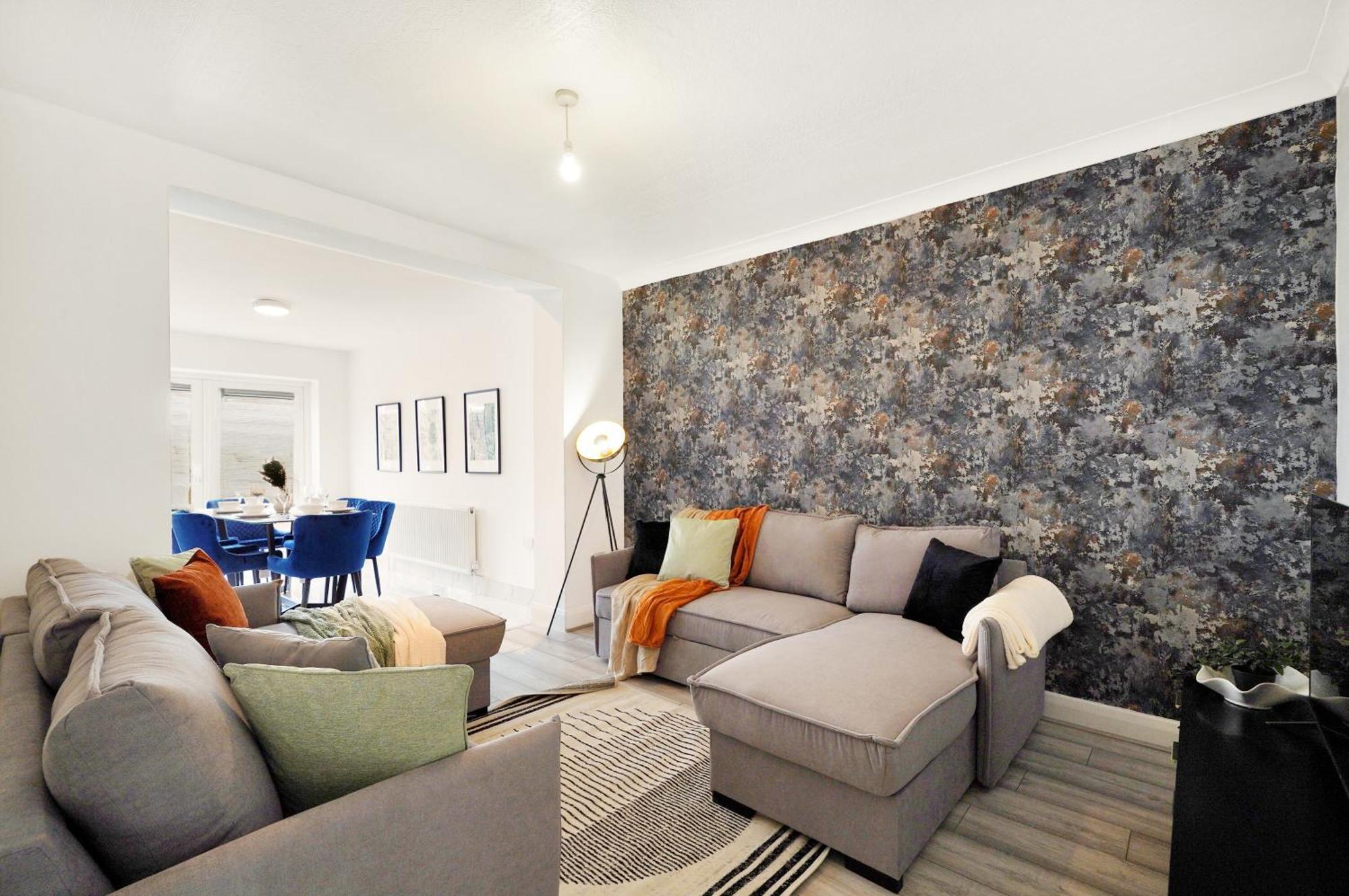 Hébergement de vacances Spacious House In Wembley - Sleeps 14