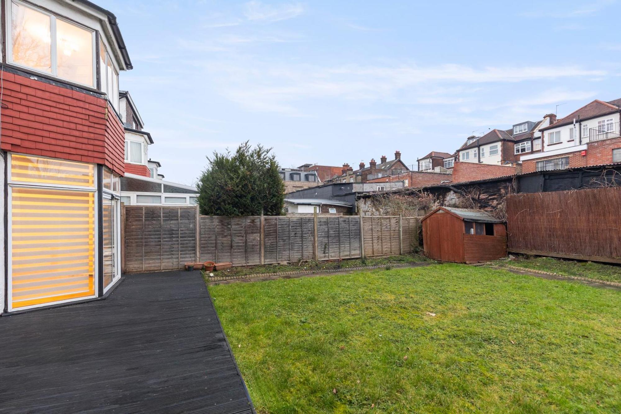 Spacious 4 Bedroom House * Londres