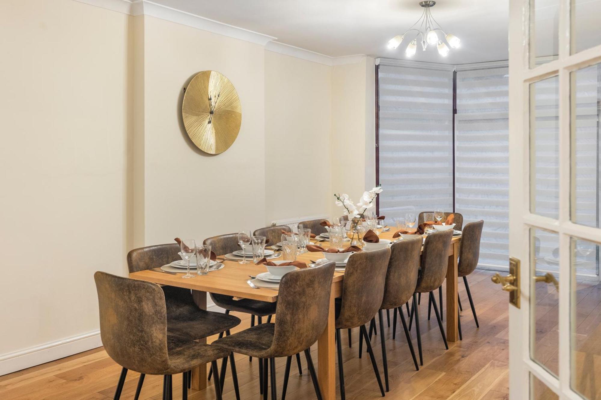 Hébergement de vacances Spacious 4 Bedroom House Londres