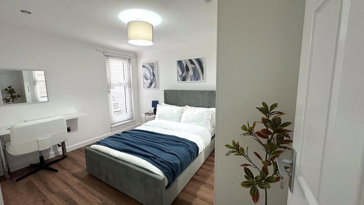 Cosy 2 Bedroom Modern Appartement