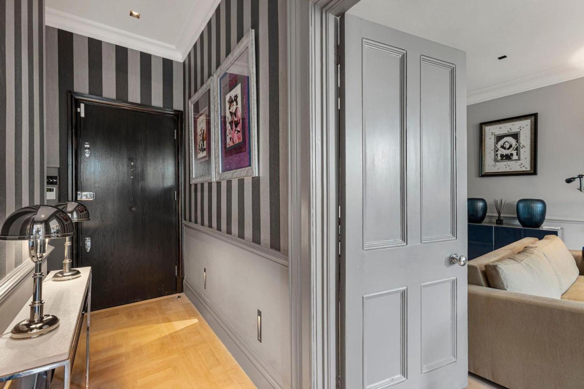 Spacious 2 Bedroom In Cadogan Square Apartamento Londres