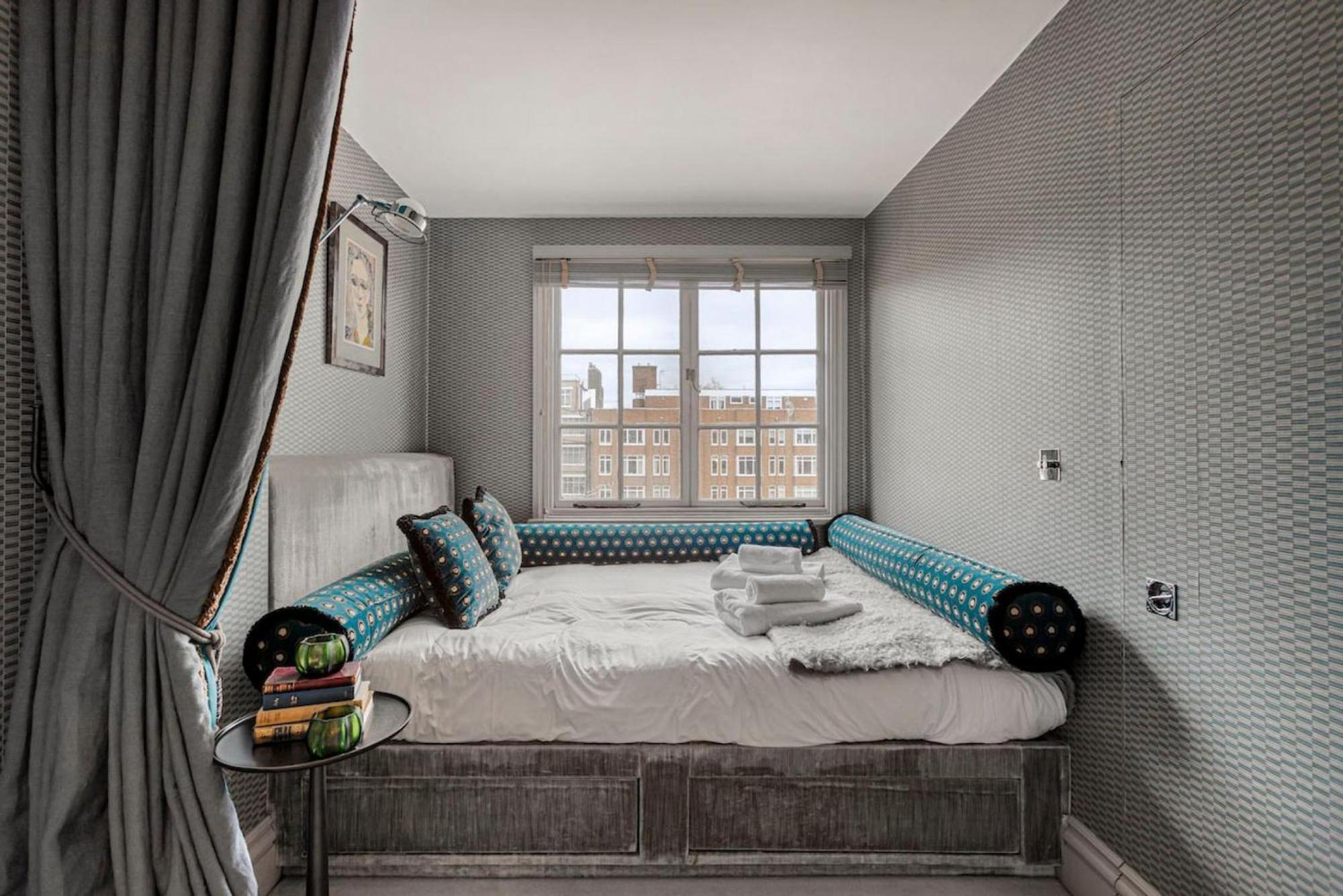 Spacious 2 Bedroom In Cadogan Square Appartement