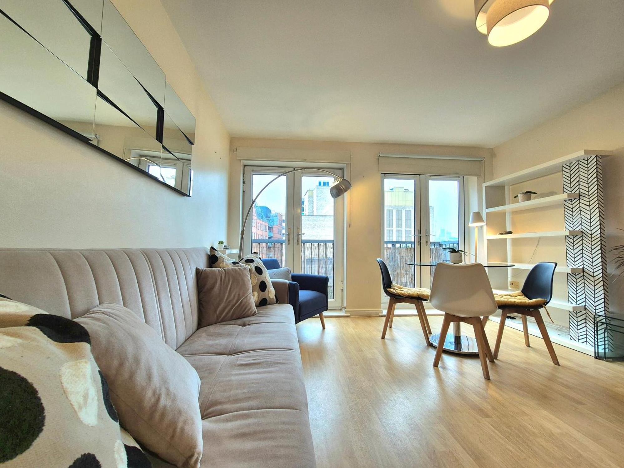 Appartement 2 Bedroom Flat, Minutes From Shoreditch, Spitalfields & Brick Lane, Sleeps 4 Guests *