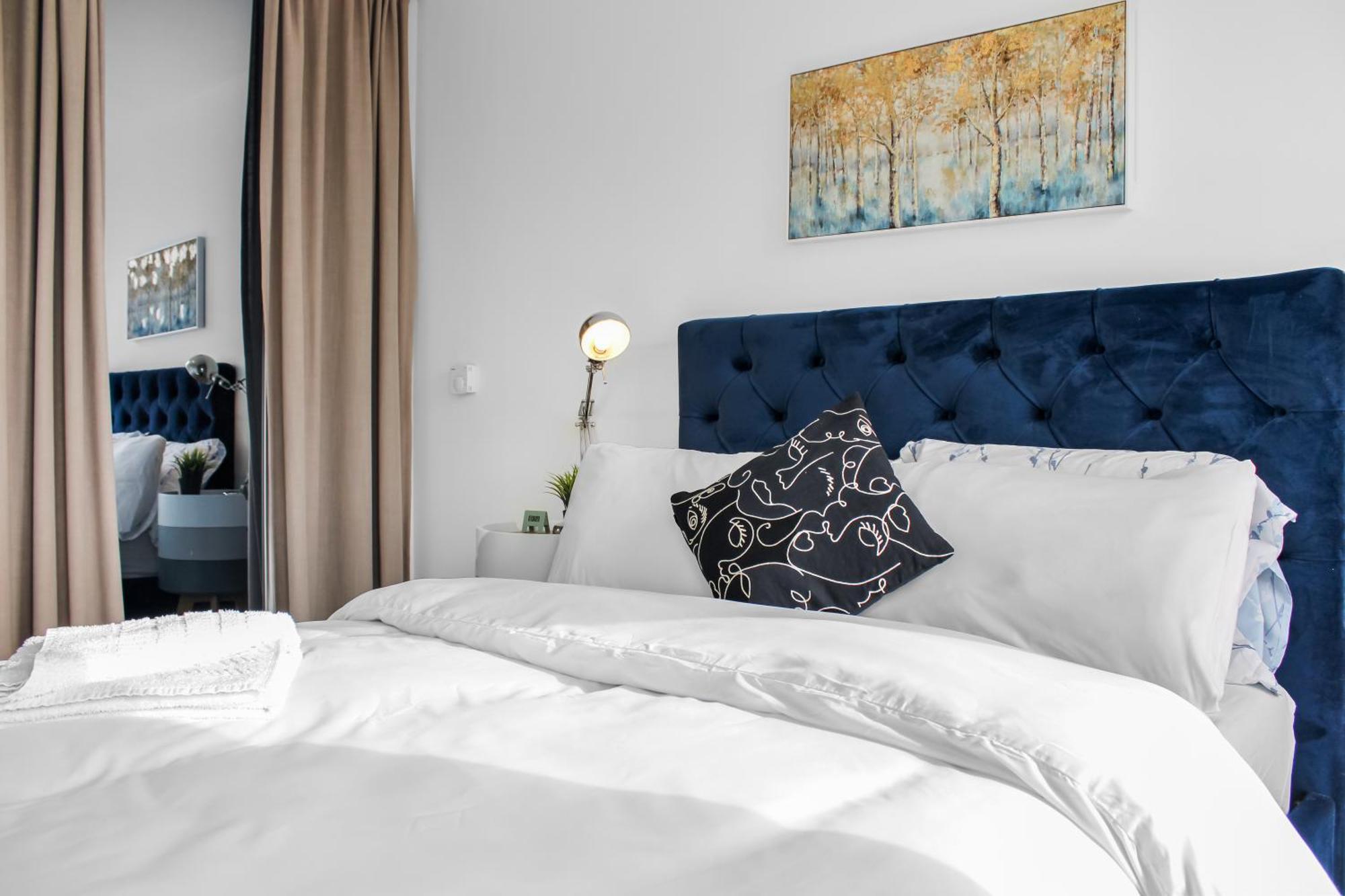 Station 1 Minute, Gym , Smart Tv , 1 Min To Westfield Centre