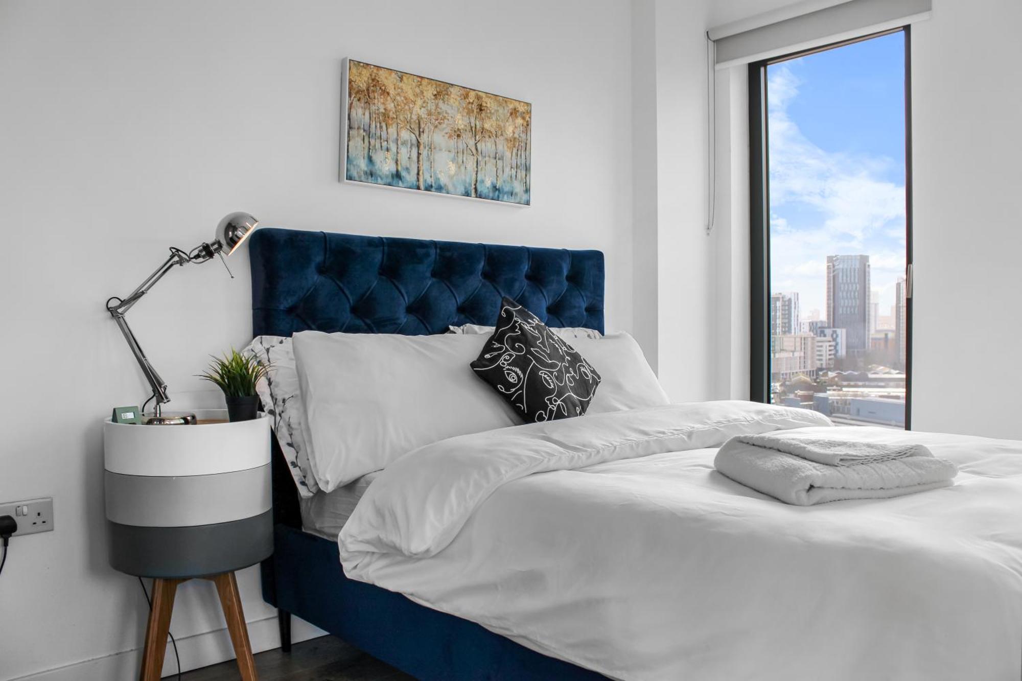 Appartement Station 1 Minute, Gym , Smart Tv , 1 Min To Westfield Centre Londres