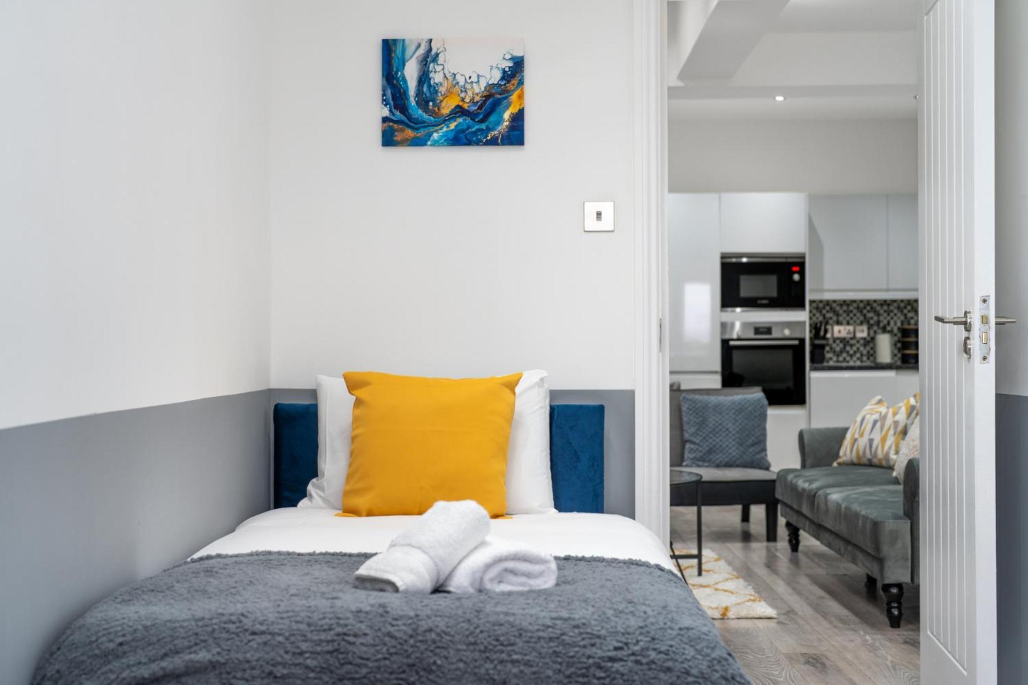 Hébergement de vacances Spacious & Comfortable 3-bedroom Retreat In Nw10