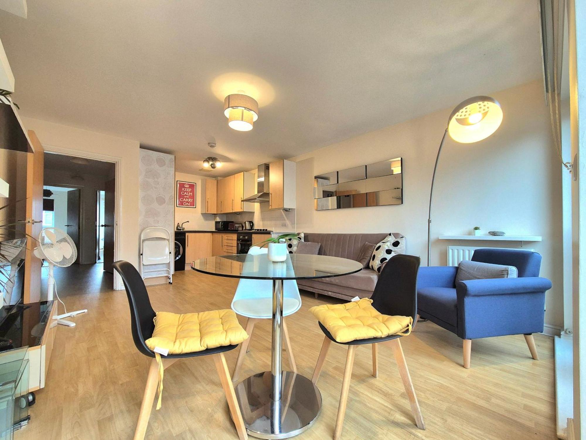 Apartamento 2 Bedroom Flat, Minutes From Shoreditch, Spitalfields & Brick Lane, Sleeps 4 Guests Londres