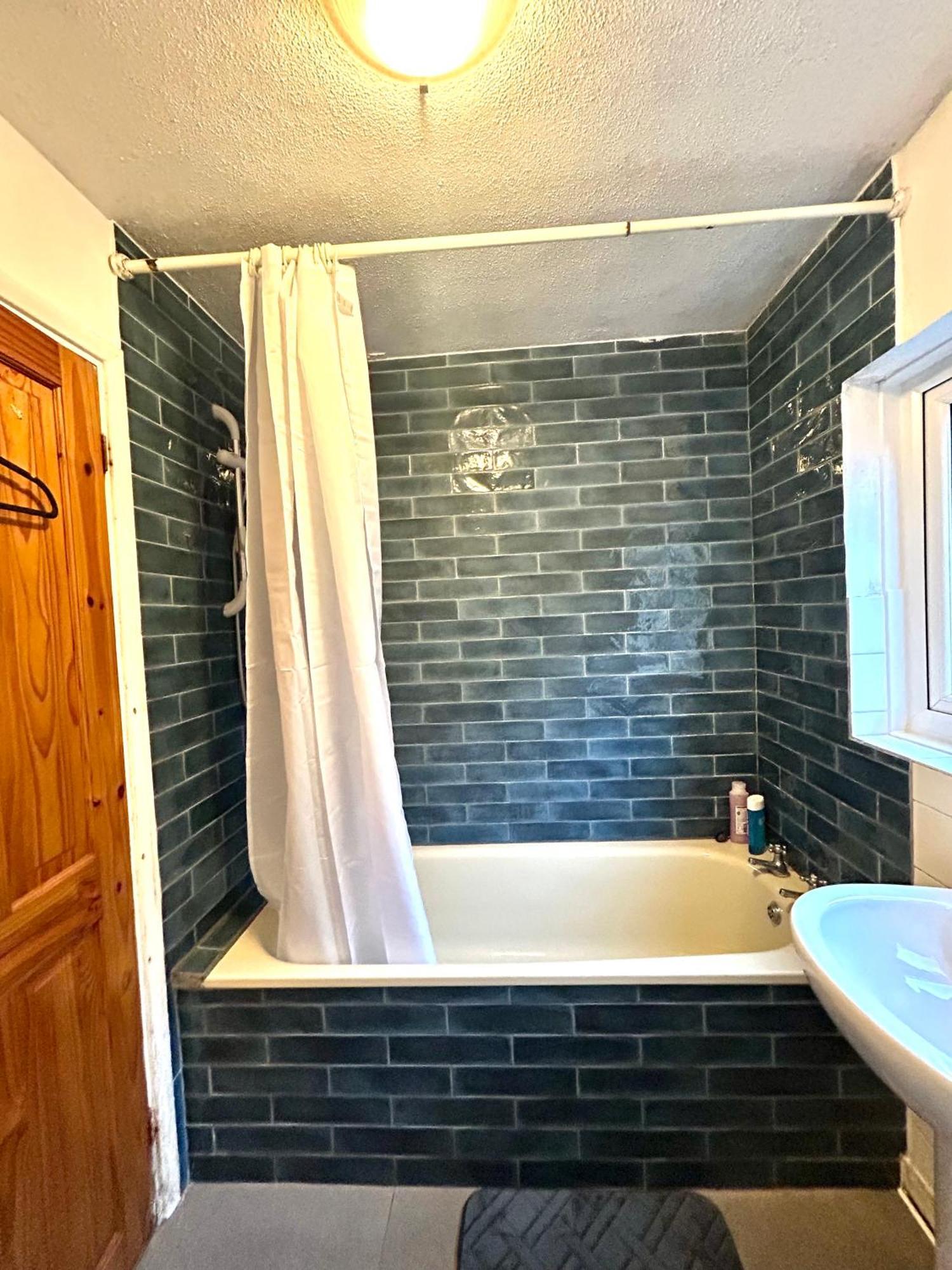 Appartement Stunning 2bedroom House With Backyard In Stratford *